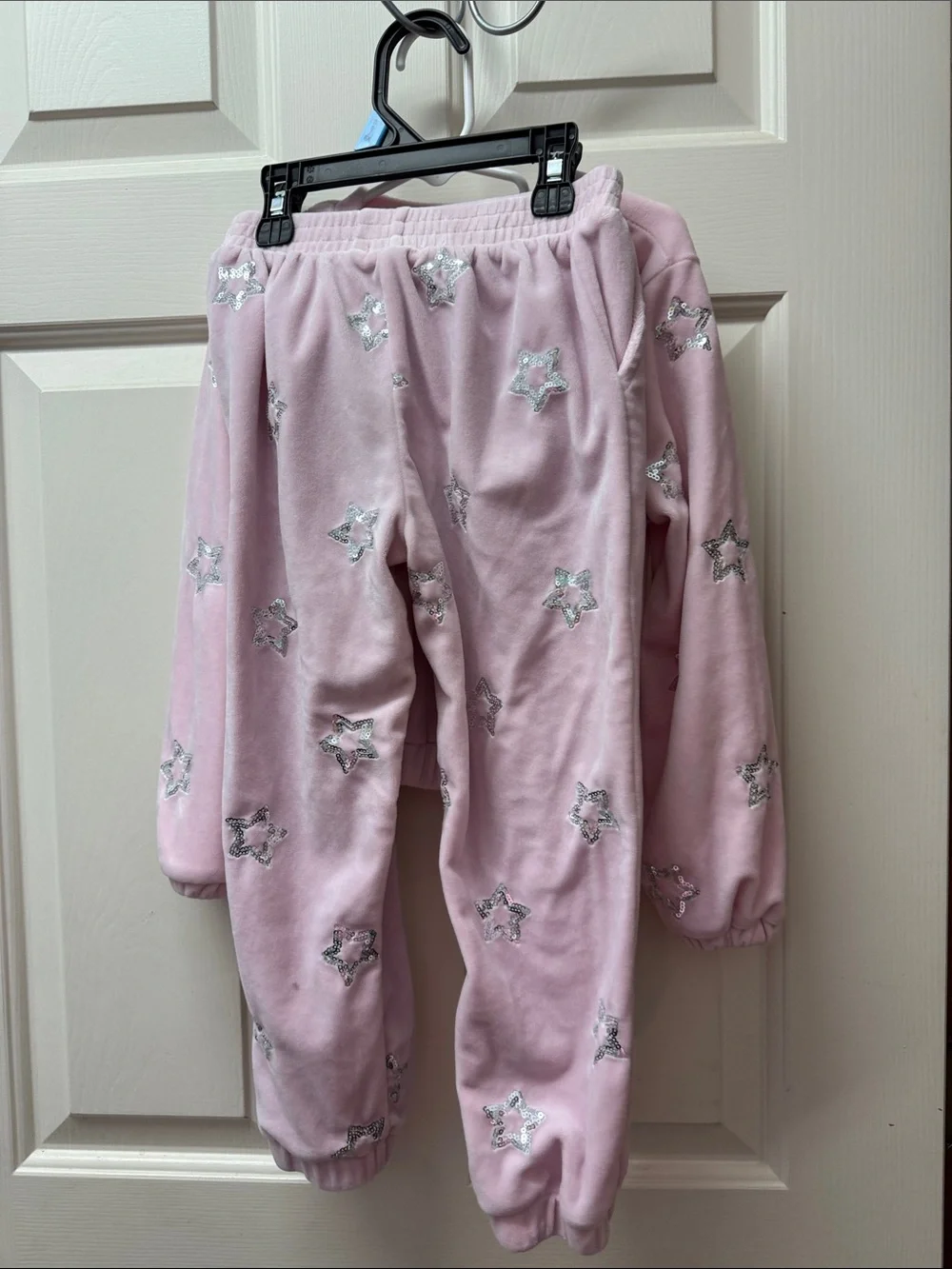 btween Light Pink Velvet Girls Two-Piece Lounge Set with Star Accents - Picture 8 of 8